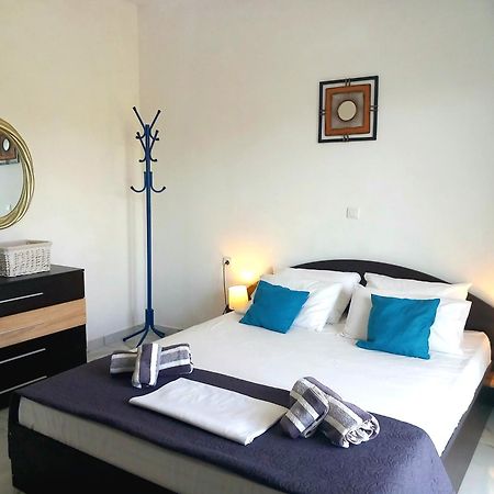 ארגוסטולי 4T Apartments מראה חיצוני תמונה