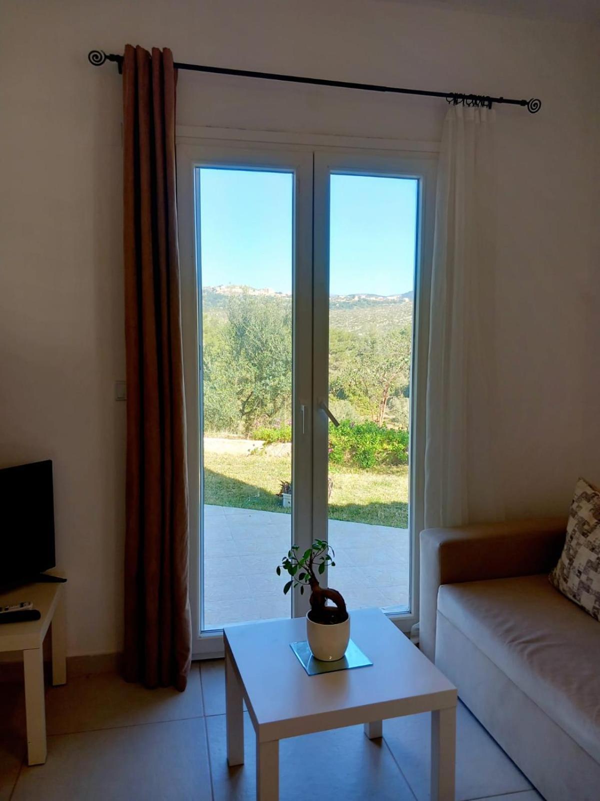 ארגוסטולי 4T Apartments מראה חיצוני תמונה