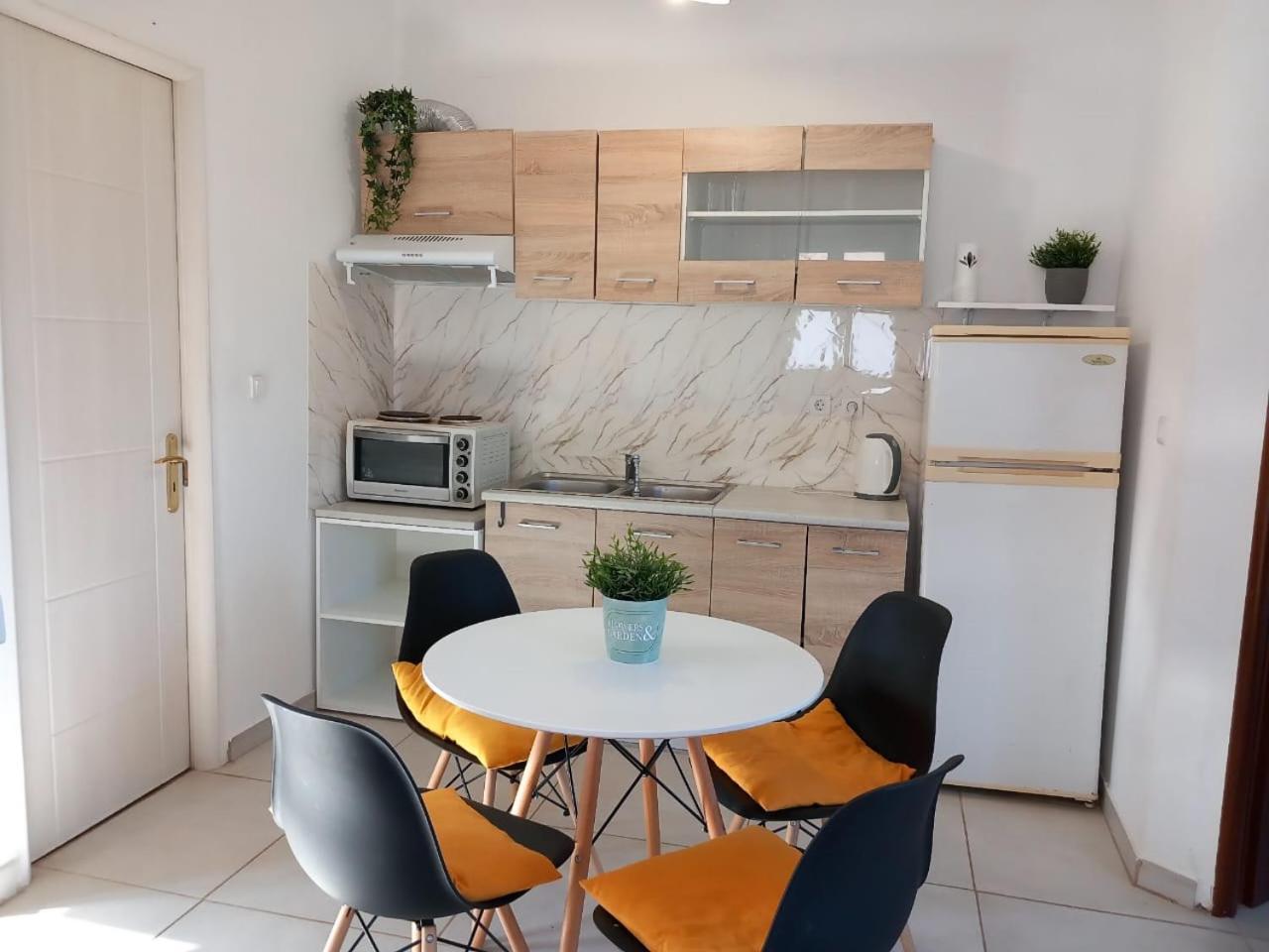 ארגוסטולי 4T Apartments מראה חיצוני תמונה